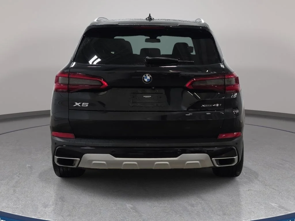Used 2019 Black Sapphire Metallic BMW xDrive40i image 6