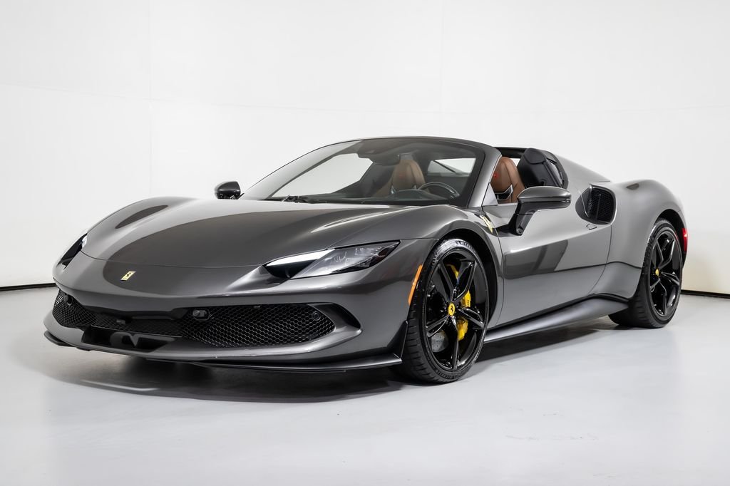 Used 2023 Gray Ferrari  image 23