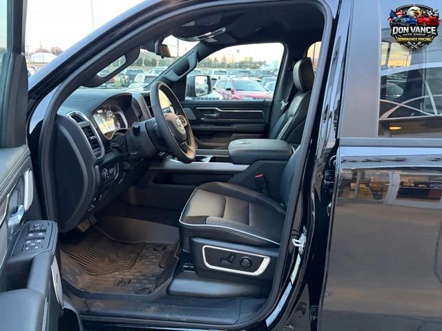 2026 RAM 1500 Laramie - Photo 11