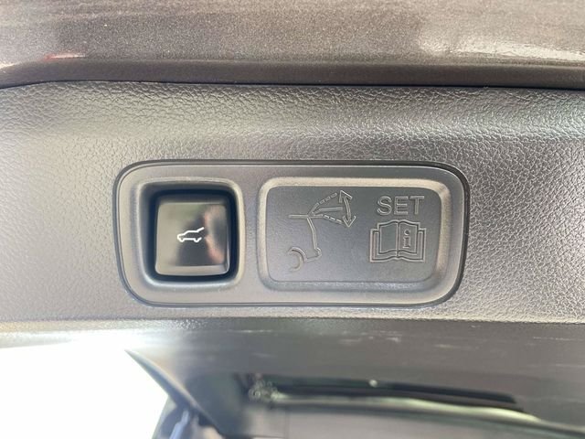 Certified Used 2023 Gray Ford XLT image 8