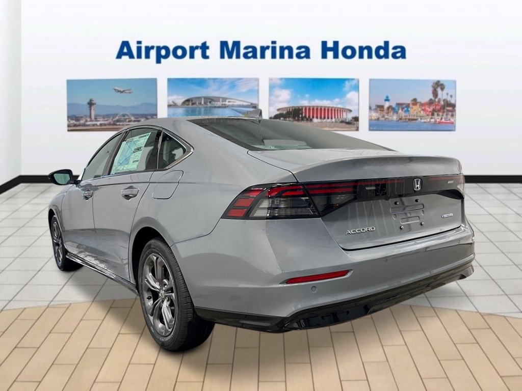 New 2026 Urban Gray Pearl Honda EX-L image 3