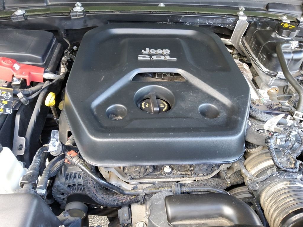 Used 2020 Green Jeep Sport image 21