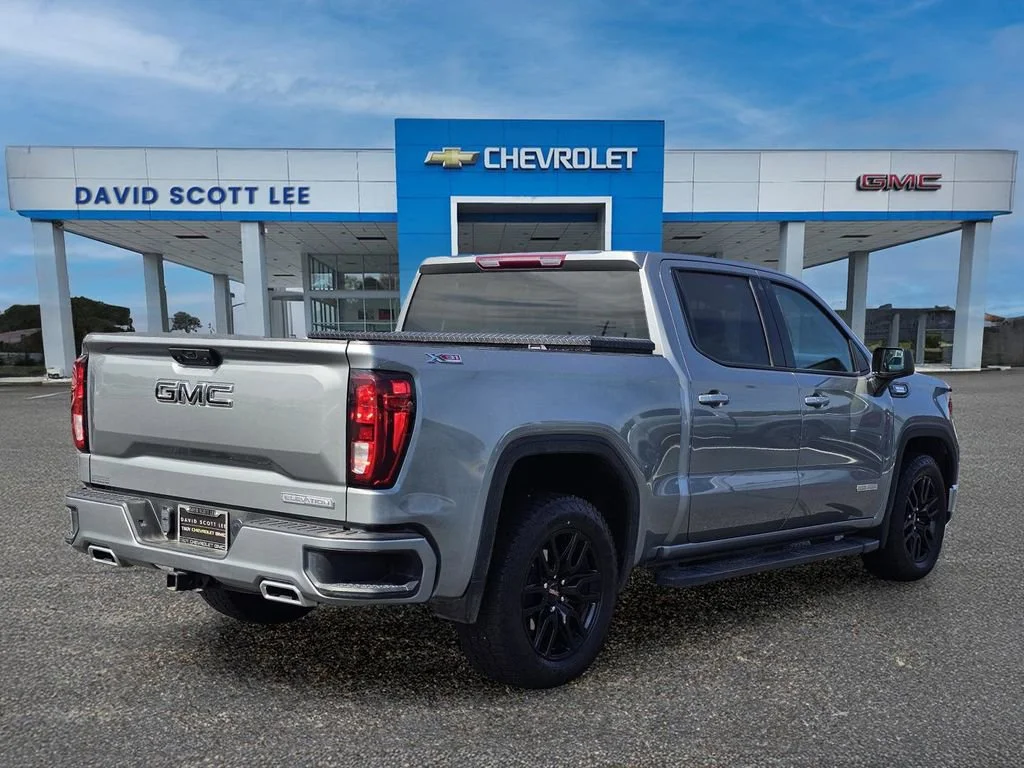 Used 2024 Sterling Metallic GMC Elevation image 10