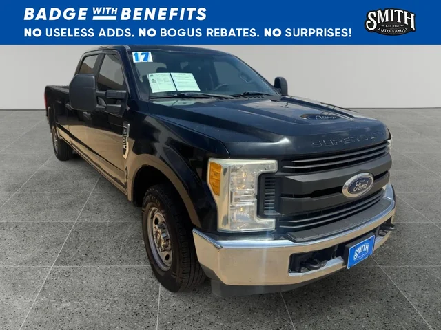 Pre-Owned 2017 Ford F-250 XL