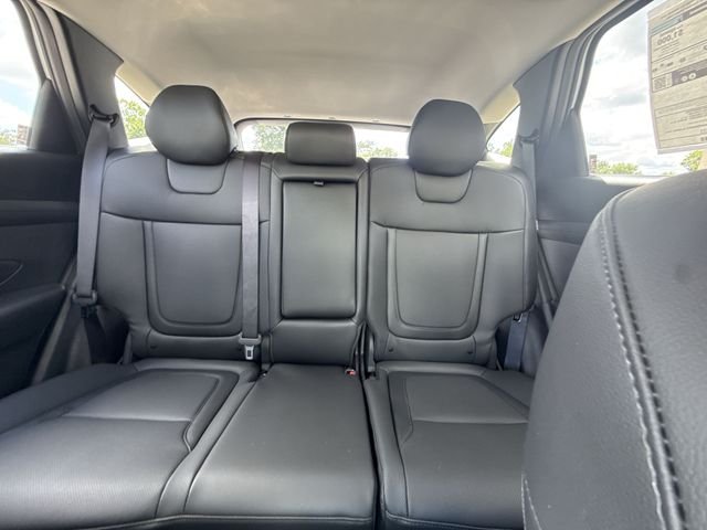 New 2026 White Hyundai SEL Plus image 21