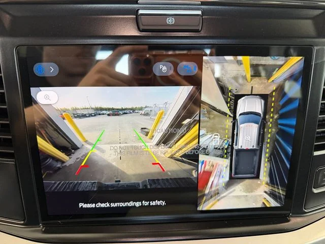 New 2026 Avalanche Ford XLT image 16