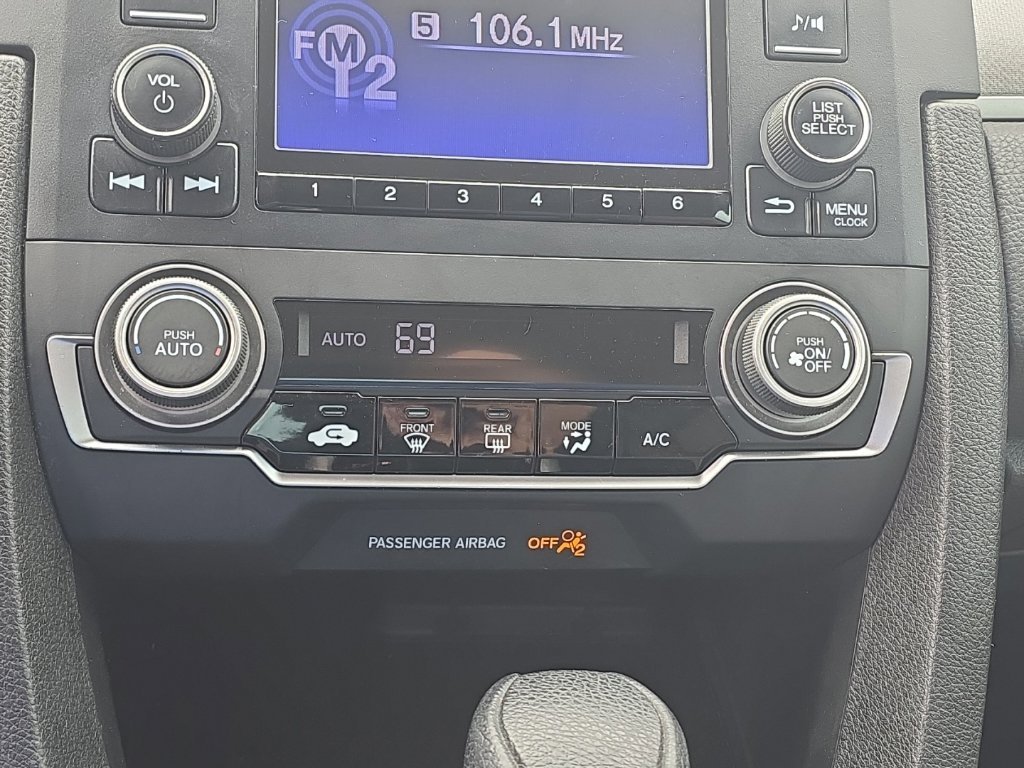 Used 2016 Taffeta White Honda LX image 18