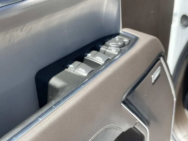 2026 Chevrolet Silverado 1500 LTZ - Photo 17