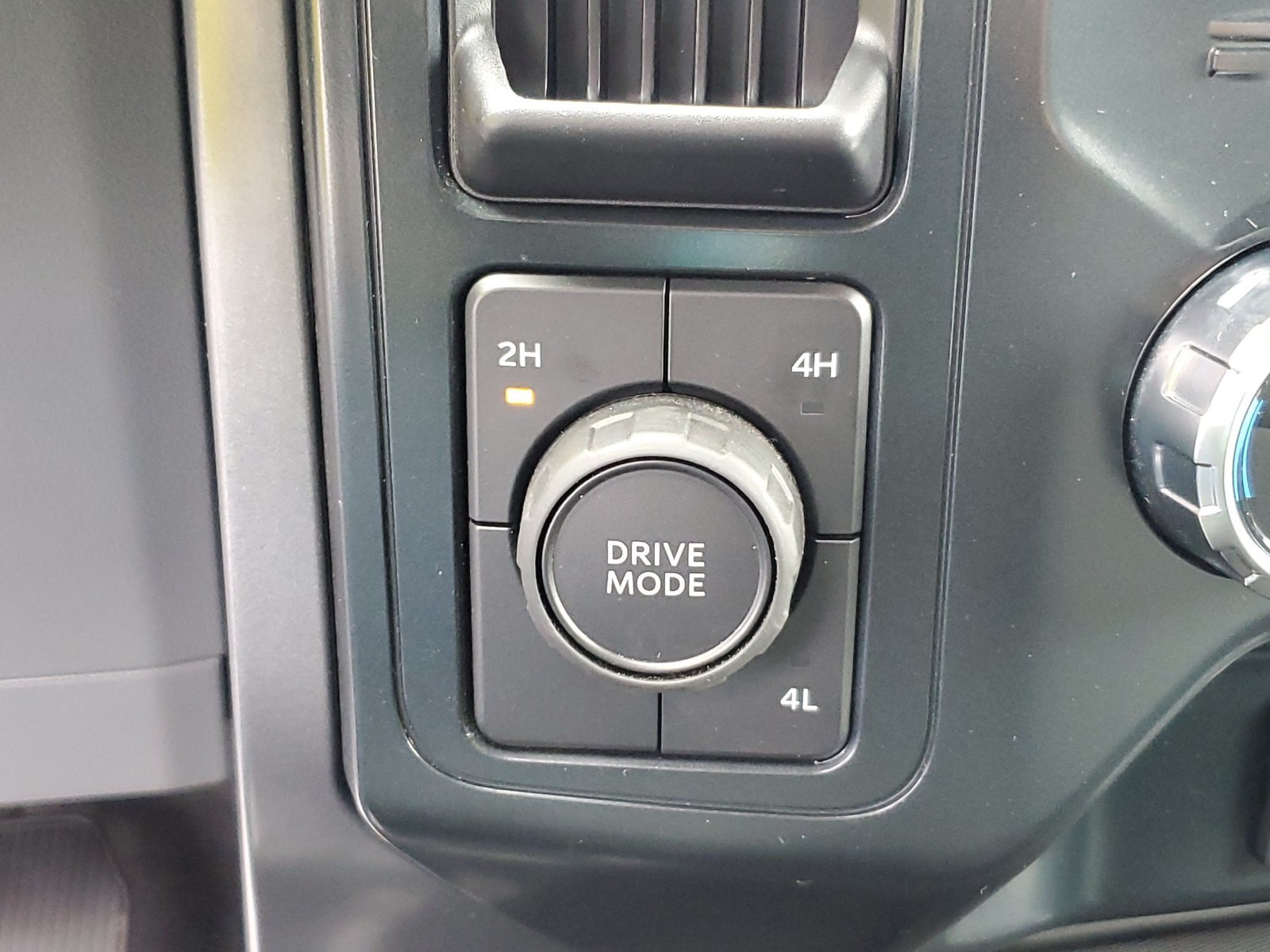 Certified Used 2025 White Ford XLT image 14