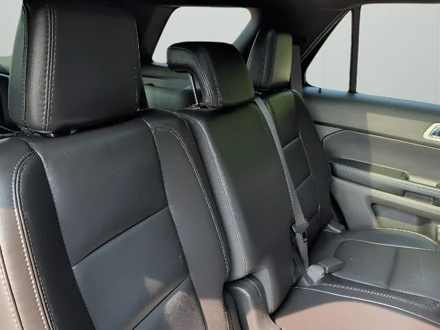 Used 2014 Blue Ford XLT image 42