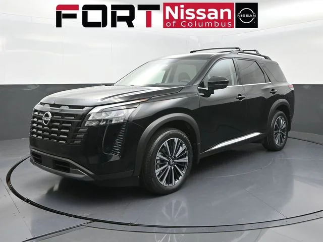 New 2026 Super Black Nissan Platinum image 3