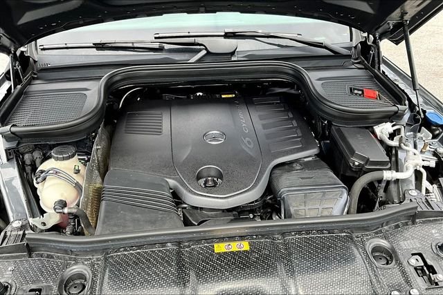 Used 2024 Gray Mercedes-Benz GLS 450 image 30