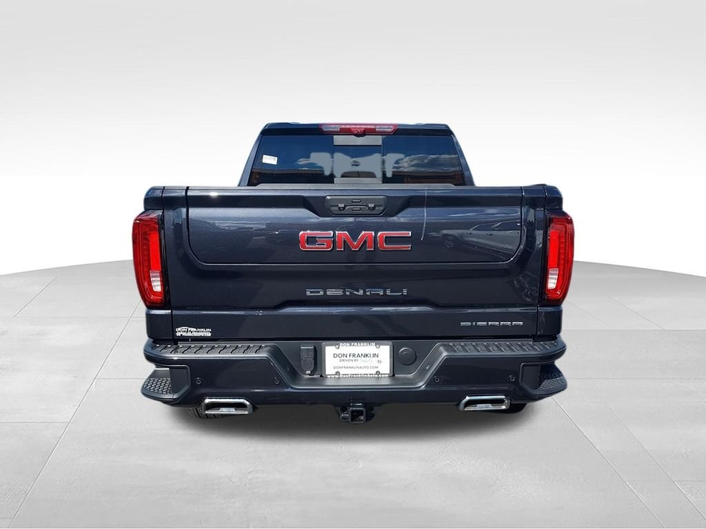 Used 2025 Silver GMC Denali image 9