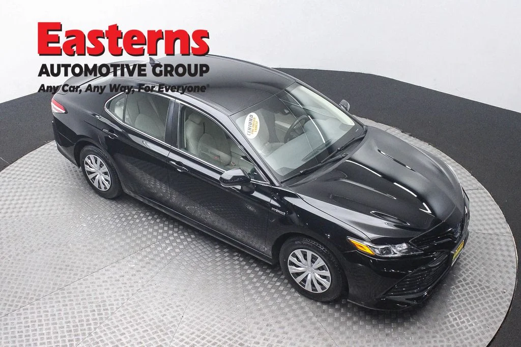 Used 2020 Black Toyota LE image 3