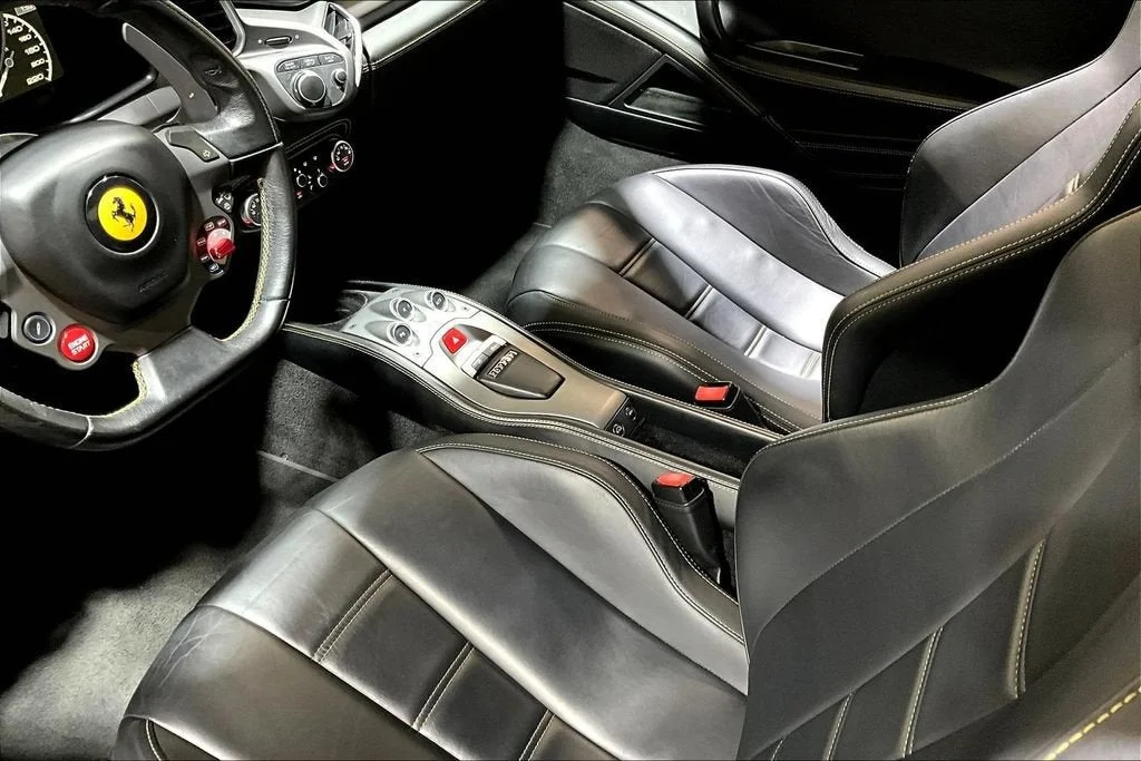 Used 2013 Giallo Modena Ferrari  image 15