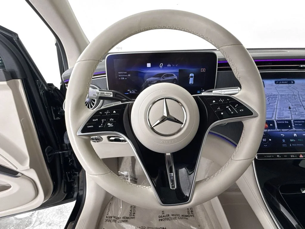 Used 2023 Green Mercedes-Benz 450 image 11