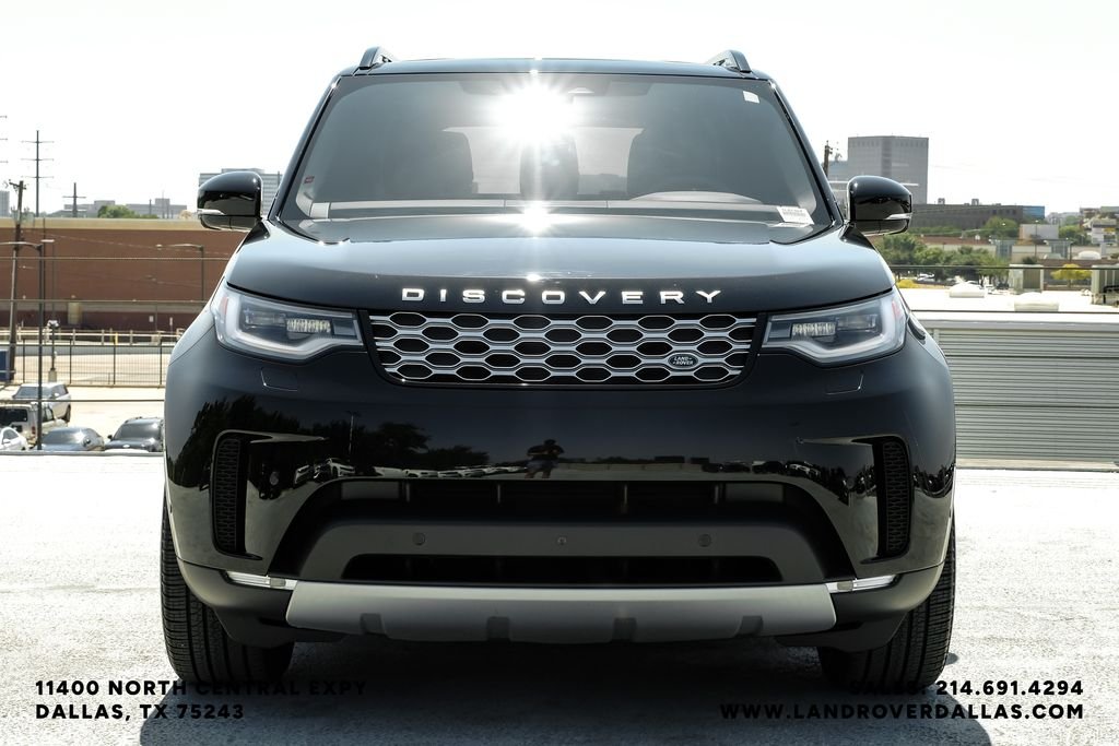 Used 2025 Black Land Rover S image 3