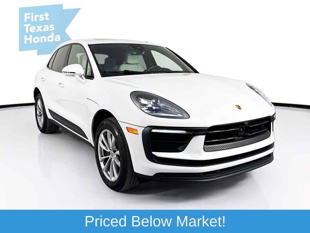 2024 Porsche Macan Base