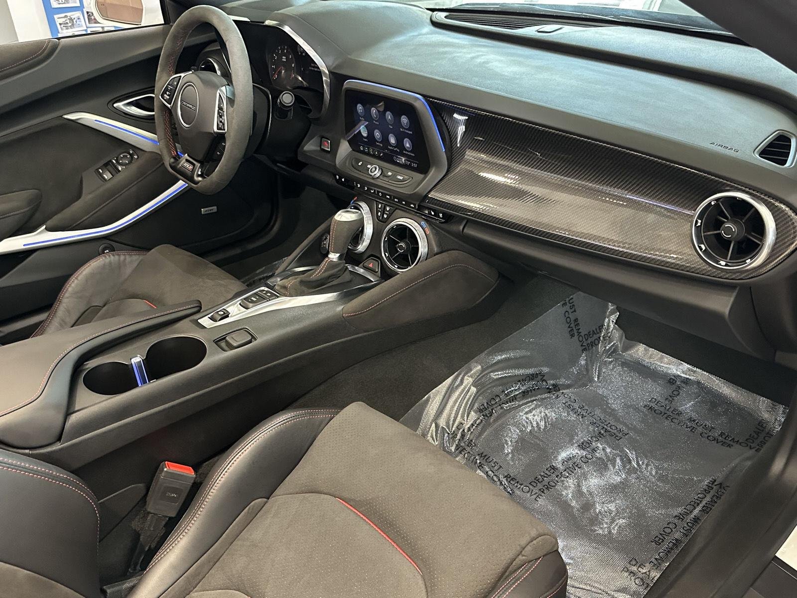 2022 Chevrolet Camaro ZL1 - Photo 37