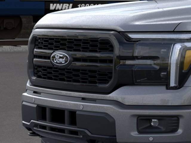 New 2026 Carbonized Gray Metallic Ford LARIAT image 39