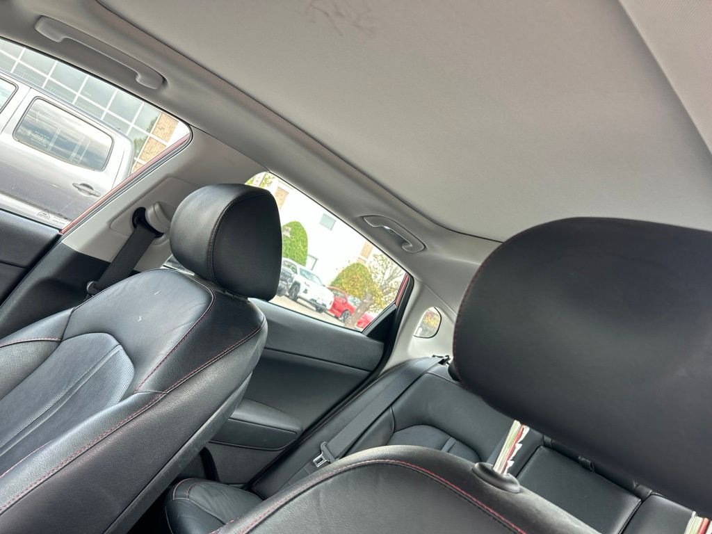 Used 2018 Red Kia SX image 8
