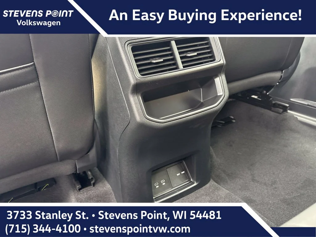 New 2026 Silver Mist Metallic Volkswagen SE w/Technology image 23