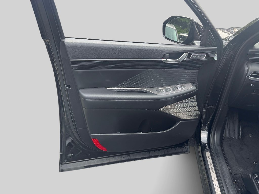 Used 2024 Black Hyundai Calligraphy image 14