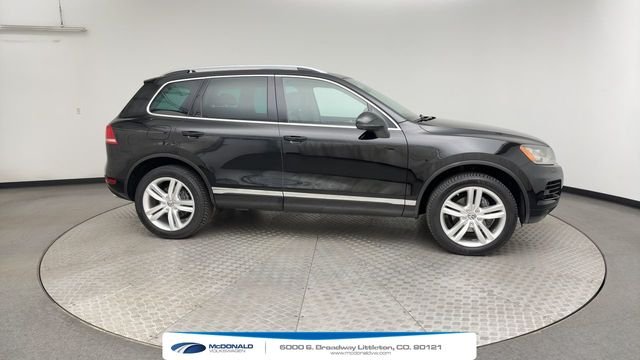 Used 2011 Black Volkswagen V6 TDI image 9