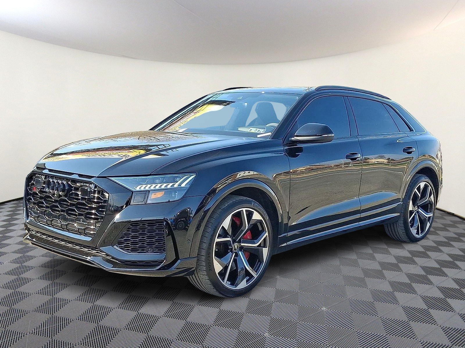 2024 Audi RS Q8 Base
