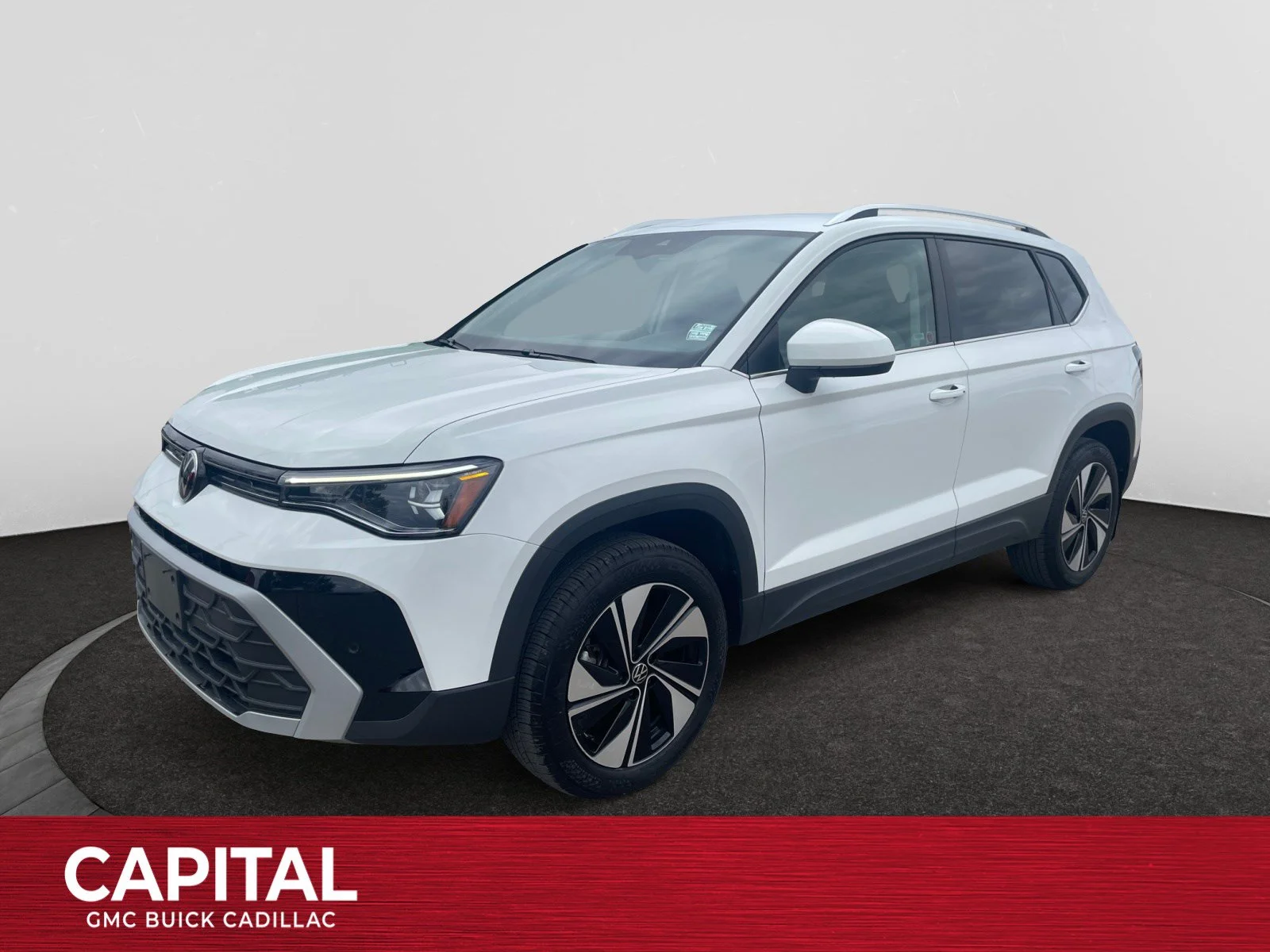 Used 2025 White Volkswagen Comfortline image 1