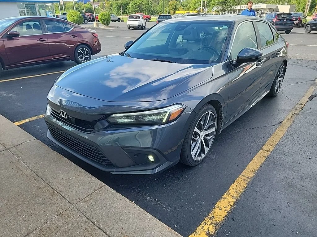 2024 Honda Civic Touring - Photo 13