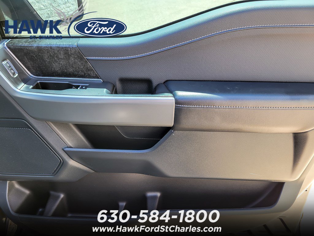 Used 2023 Antimatter Blue Metallic Ford XLT image 21