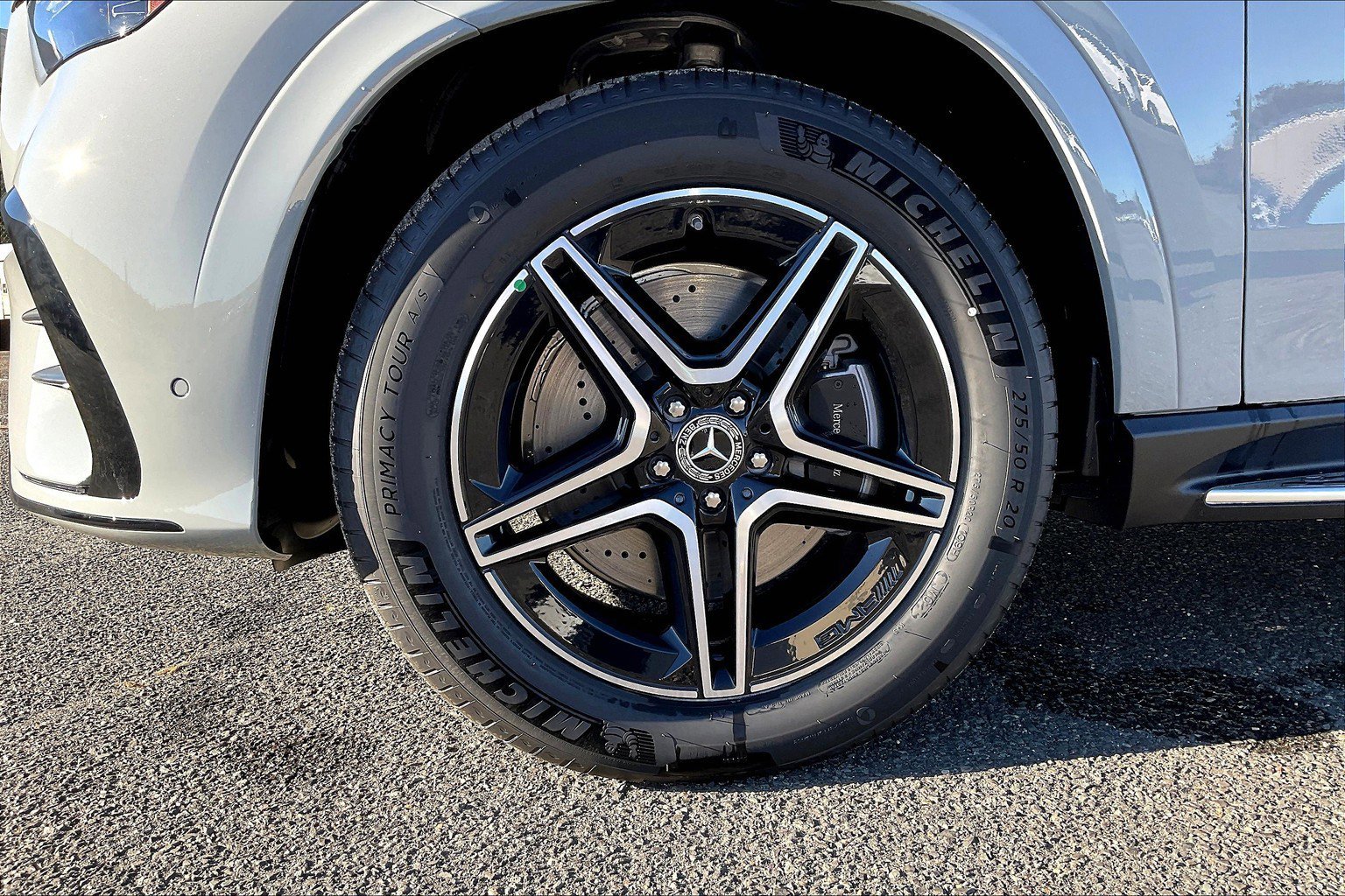 New 2026 MANUFAKTUR Alpine Grey Mercedes-Benz GLE 450 image 24