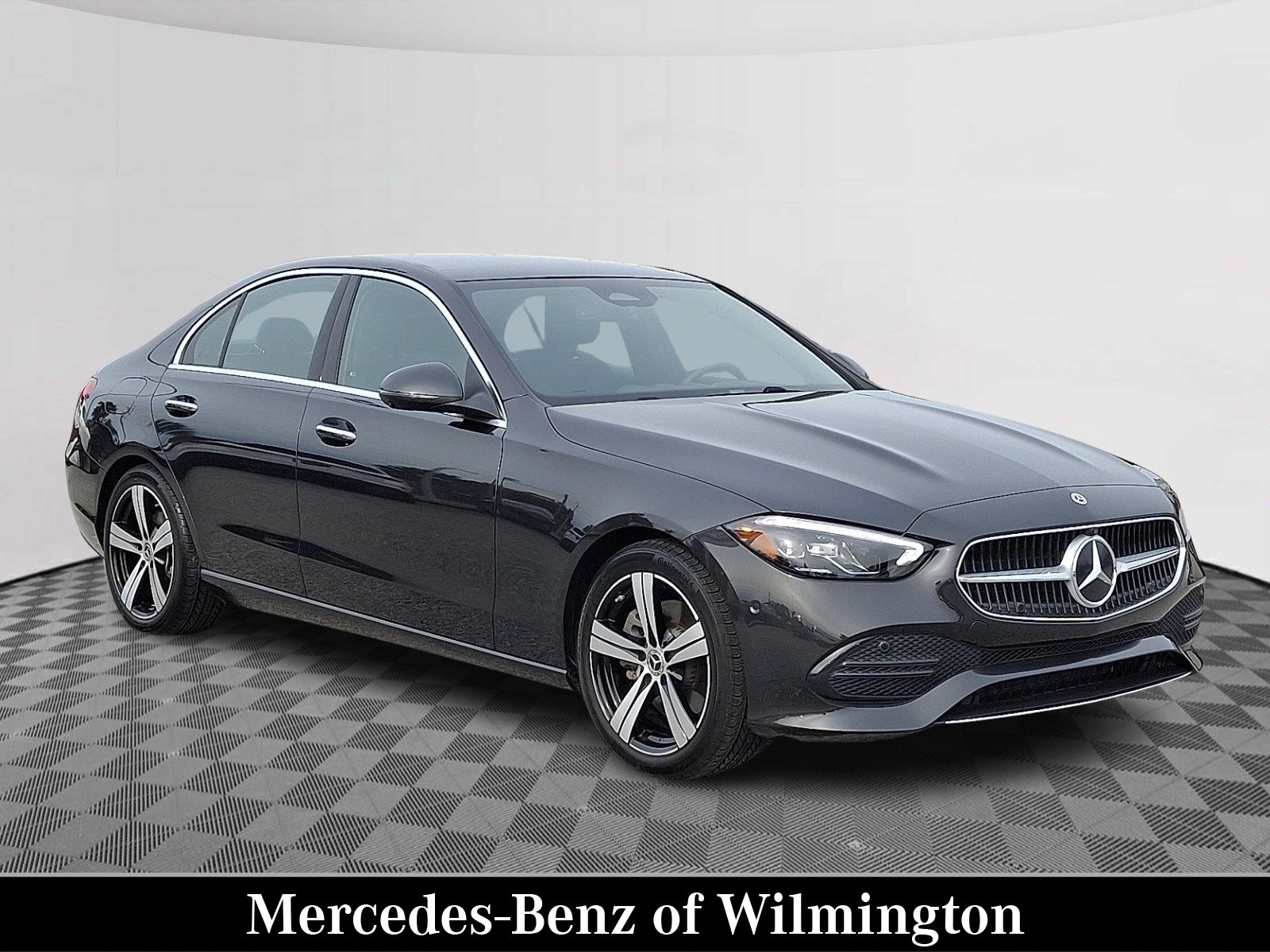 2025 Mercedes-Benz C-Class C 300 4MATIC's photo