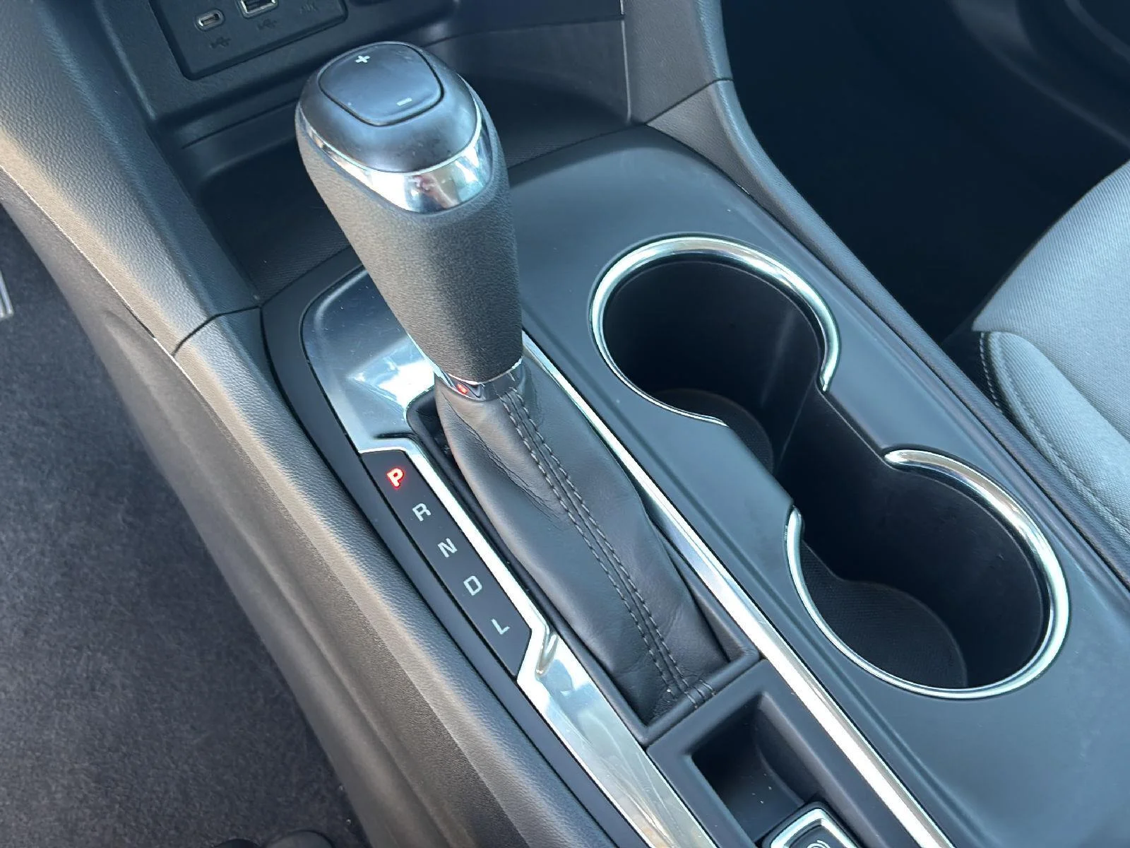 Used 2021 Summit White Chevrolet LS image 26