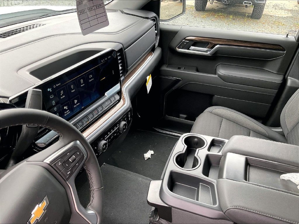 2026 Chevrolet Silverado 1500 LT - Photo 14