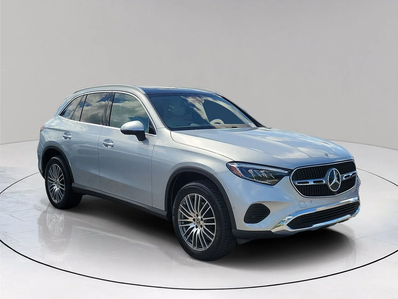 Certified Used 2026 Silver Mercedes-Benz GLC 300 image 3