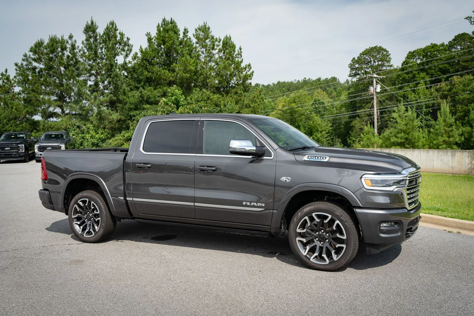 2026 RAM 1500 Limited - Photo 23