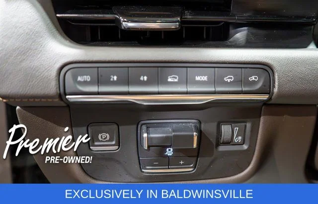 Used 2021 Black Cadillac Sport image 24