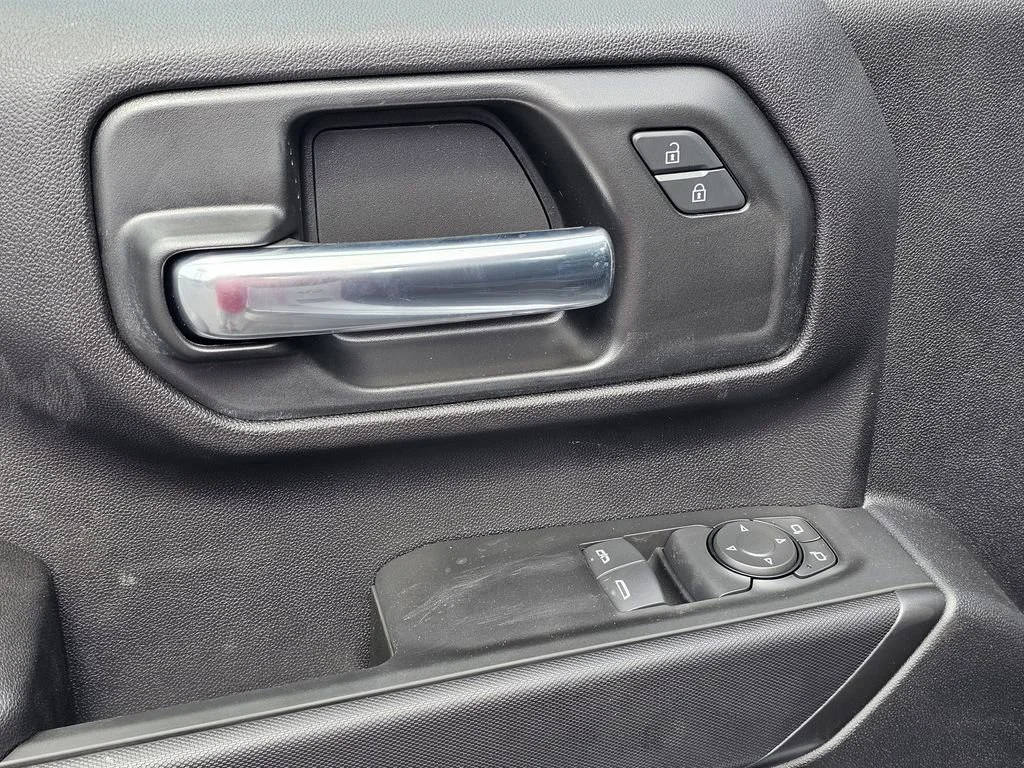 2025 GMC Sierra 2500HD Pro - Photo 16