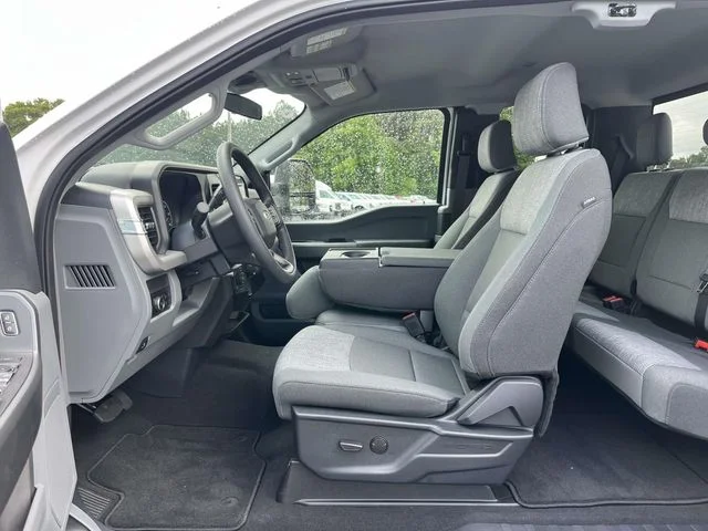 New 2025 Oxford White Ford F-350® XL image 11