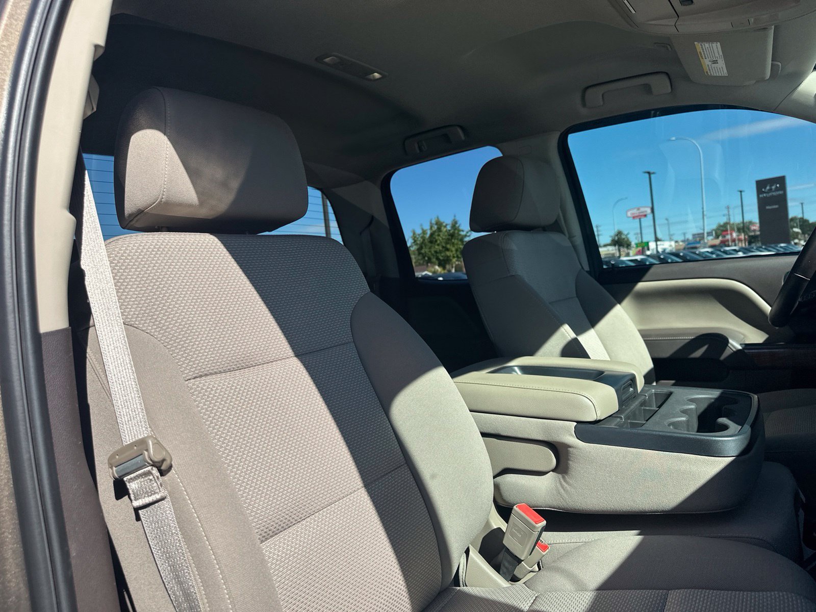 Used 2014 Brown GMC SLE image 32