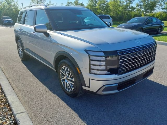New 2026 Silver Metallic Hyundai SEL image 3