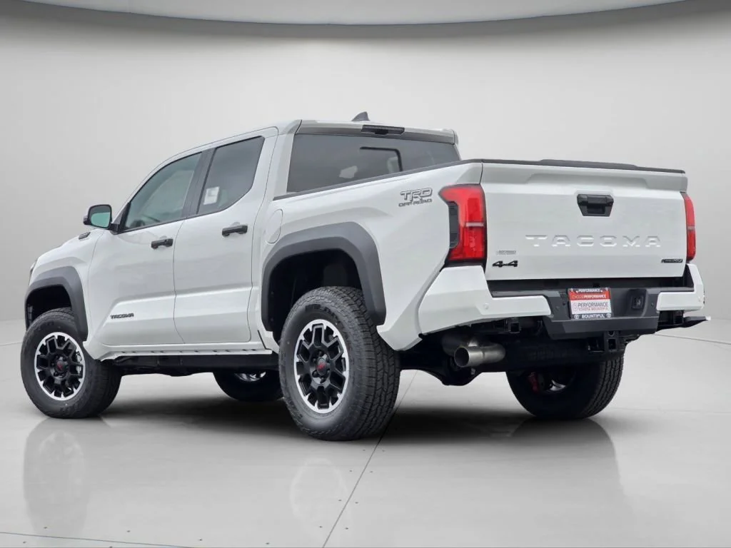 2025 Toyota Tacoma TRD Off Road - Photo 22