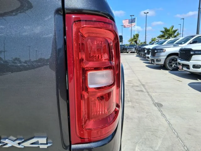 New 2026 Granite Crystal Metallic Clear-Coat Exterior Paint RAM Big Horn/Lone Star image 10