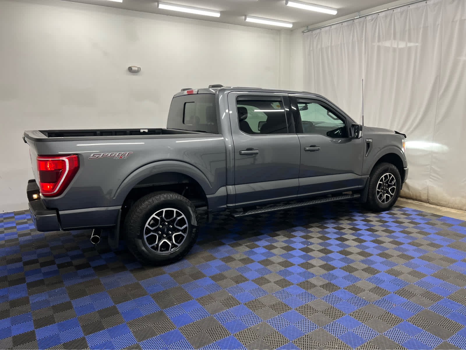 Used 2023 Carbonized Gray Ford XLT image 10