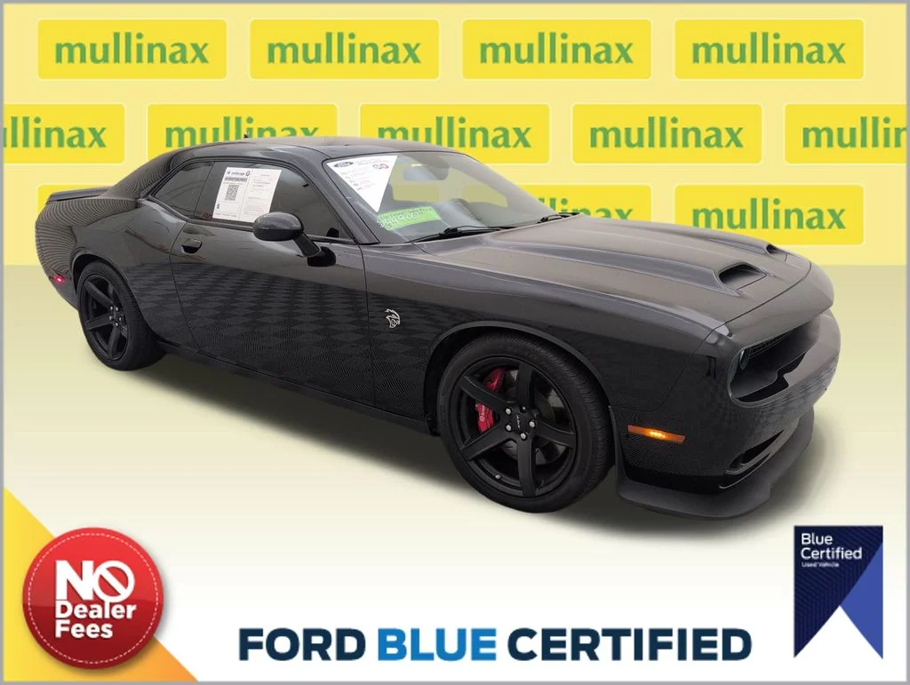 2019 Dodge Challenger SRT Hellcat's photo
