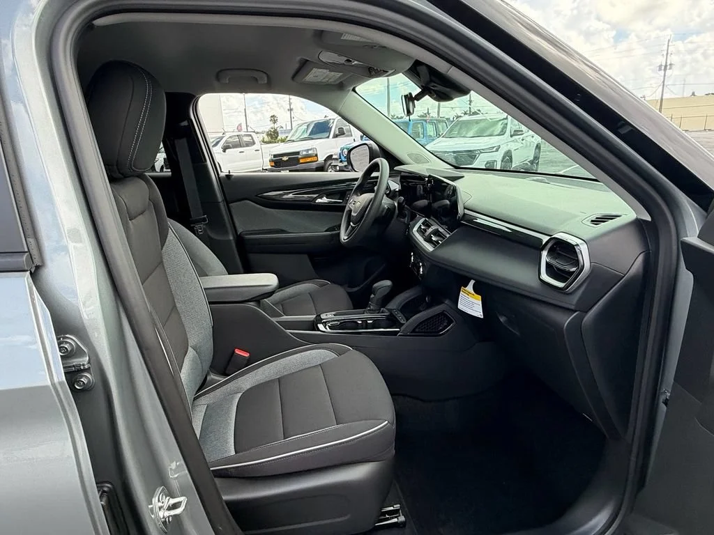 2026 Chevrolet Trailblazer LS - Photo 14
