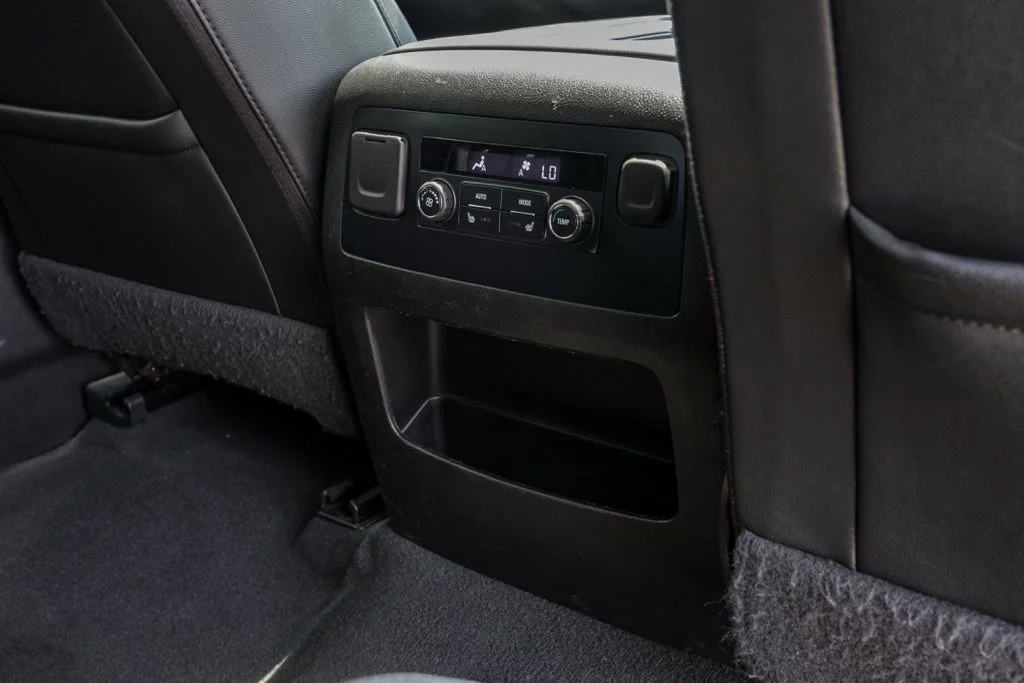 Used 2020 Black GMC SLT image 26