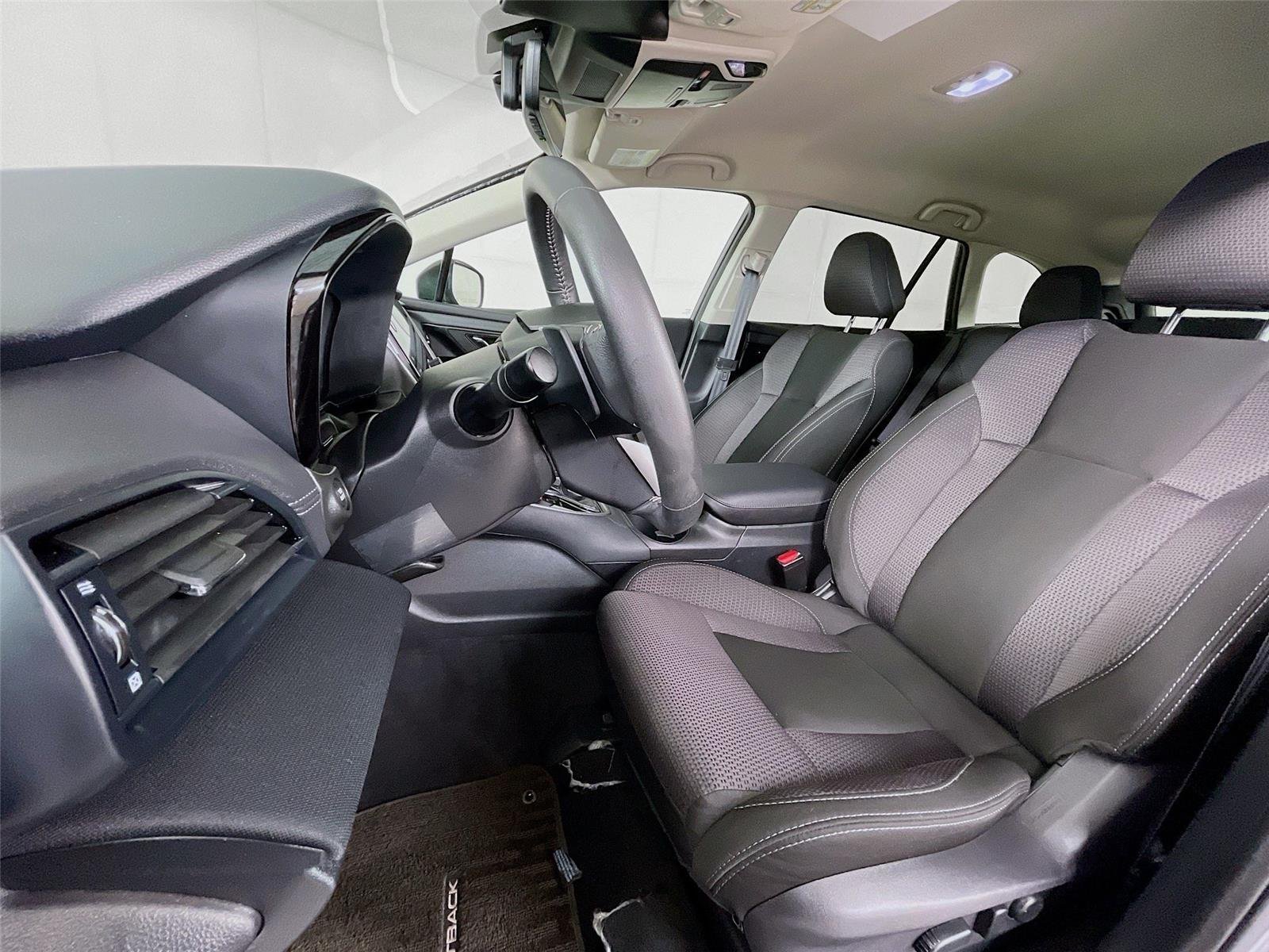 Used 2025 GRAY SUBARU PREM image 25